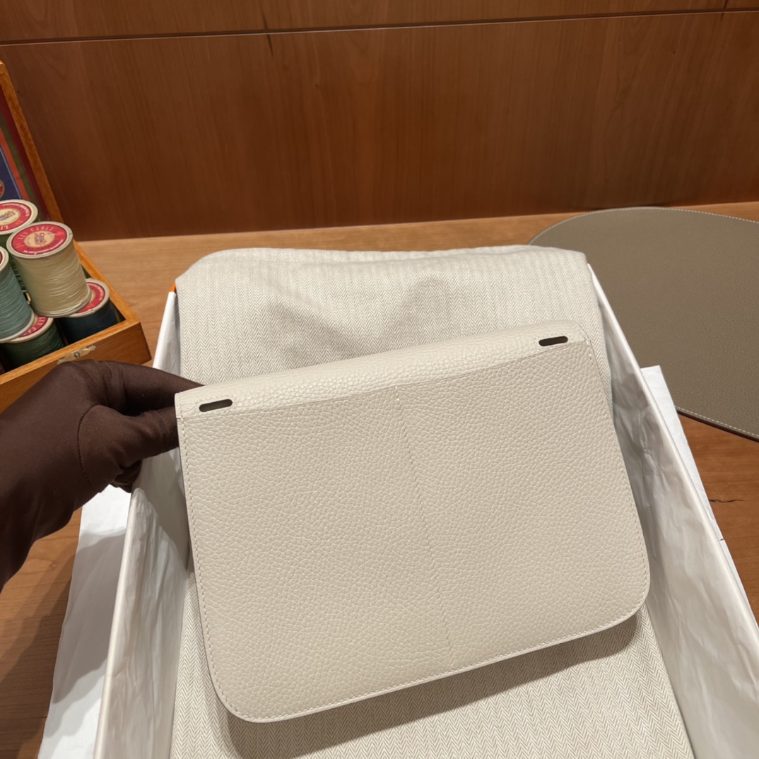 에르메스 할잔백25 나타 화이트 금장